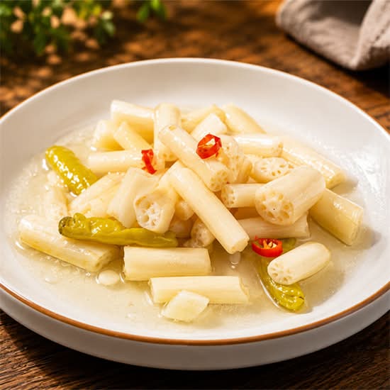 洪湖酸辣藕带 Honghu Spicy and Sour Lotus Root Shoots